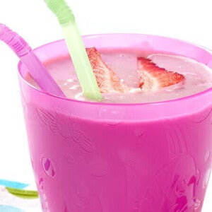 Batido de frutos rojos con NESTUM® Trigo Miel Batido de frutos rojos con NESTUM® Trigo Miel