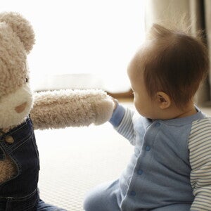 ¿Tener un peluche preferido es bueno para mi bebé?